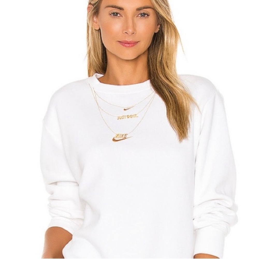 Nike Crewneck Fleece Sweatshirt Embroidered Gold Necklace | Size M